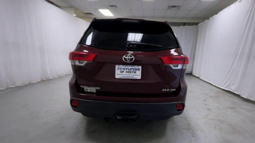 used 2018 Toyota Highlander car, priced at $27,995