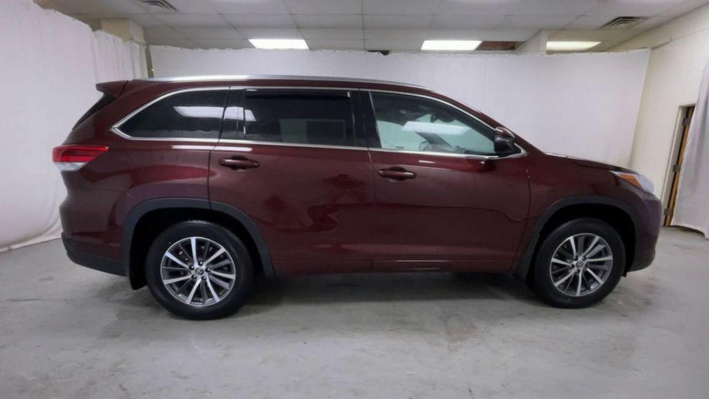 used 2018 Toyota Highlander car, priced at $27,995