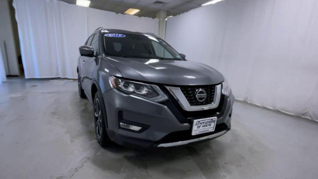 used 2019 Nissan Rogue car, priced at $15,995