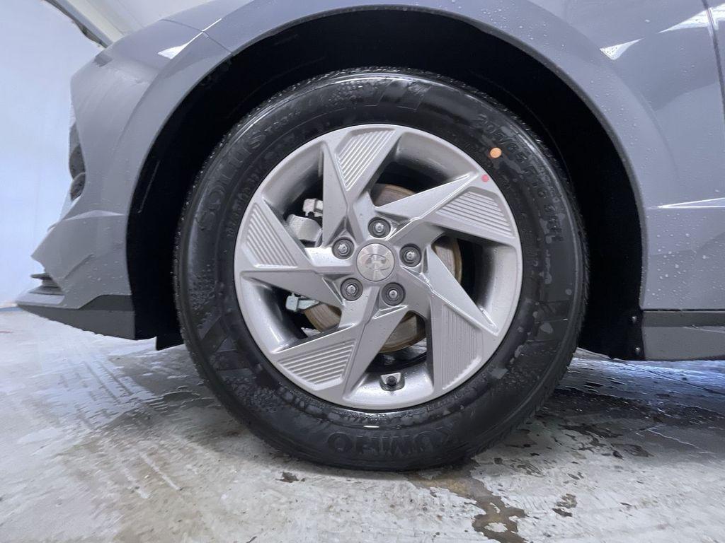 new 2025 Hyundai Sonata car, priced at $25,711