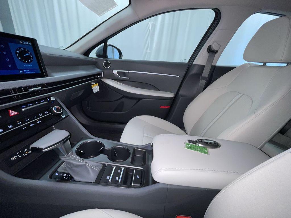 new 2025 Hyundai Sonata car, priced at $25,711