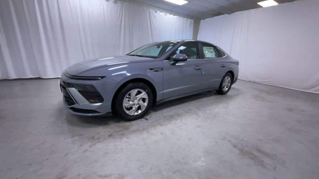 new 2025 Hyundai Sonata car, priced at $27,480