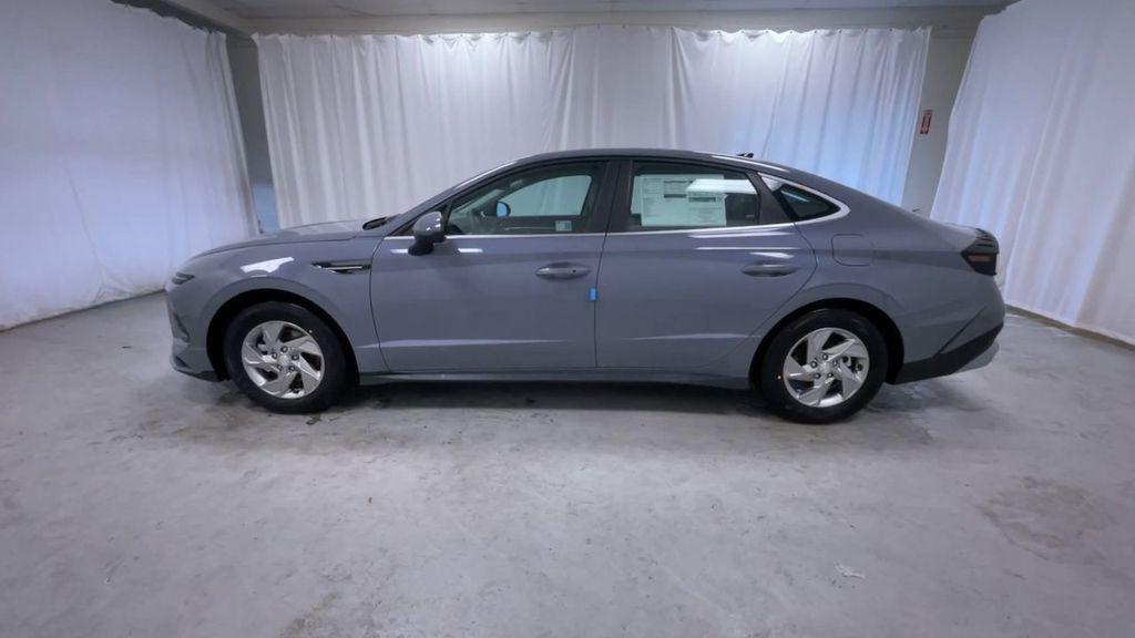 new 2025 Hyundai Sonata car, priced at $25,711