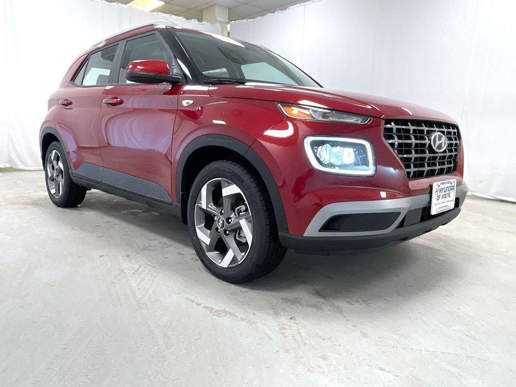 new 2025 Hyundai Venue car, priced at $23,779