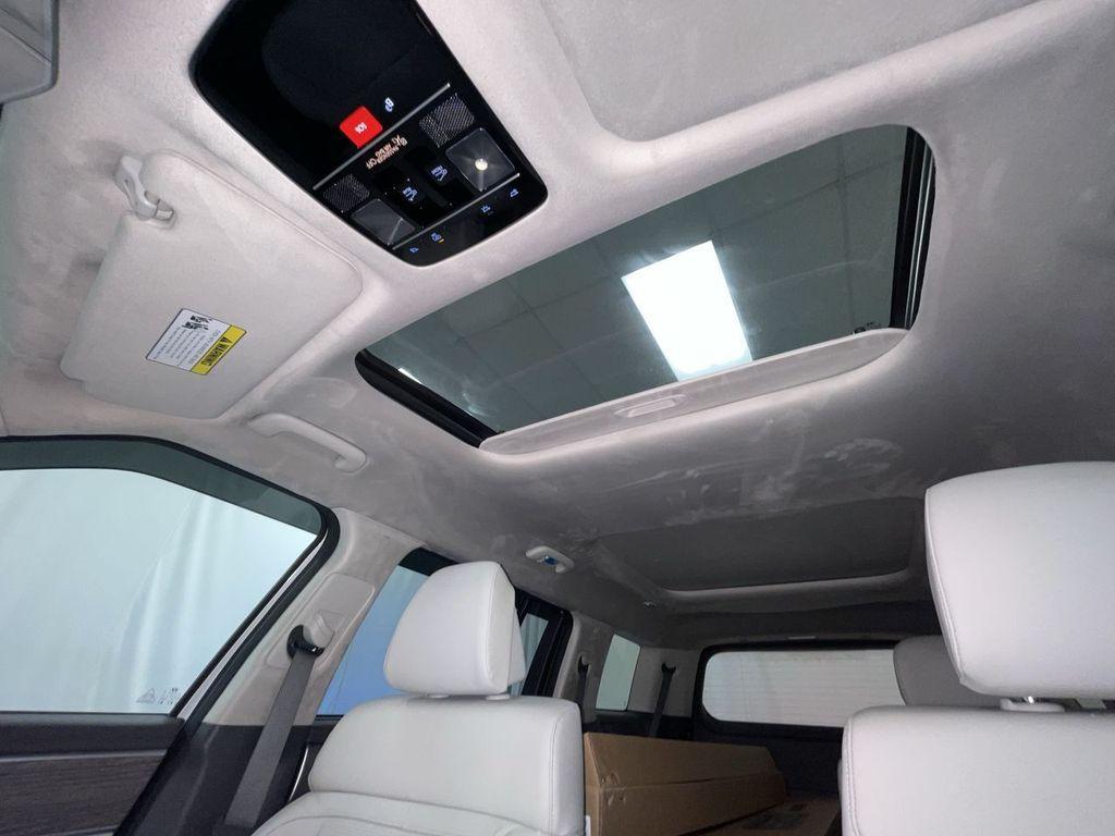 new 2025 Hyundai SANTA FE HEV car, priced at $48,751