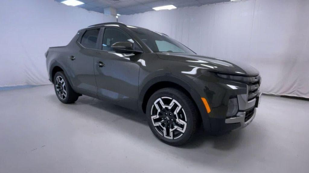 new 2025 Hyundai SANTA CRUZ car, priced at $42,109