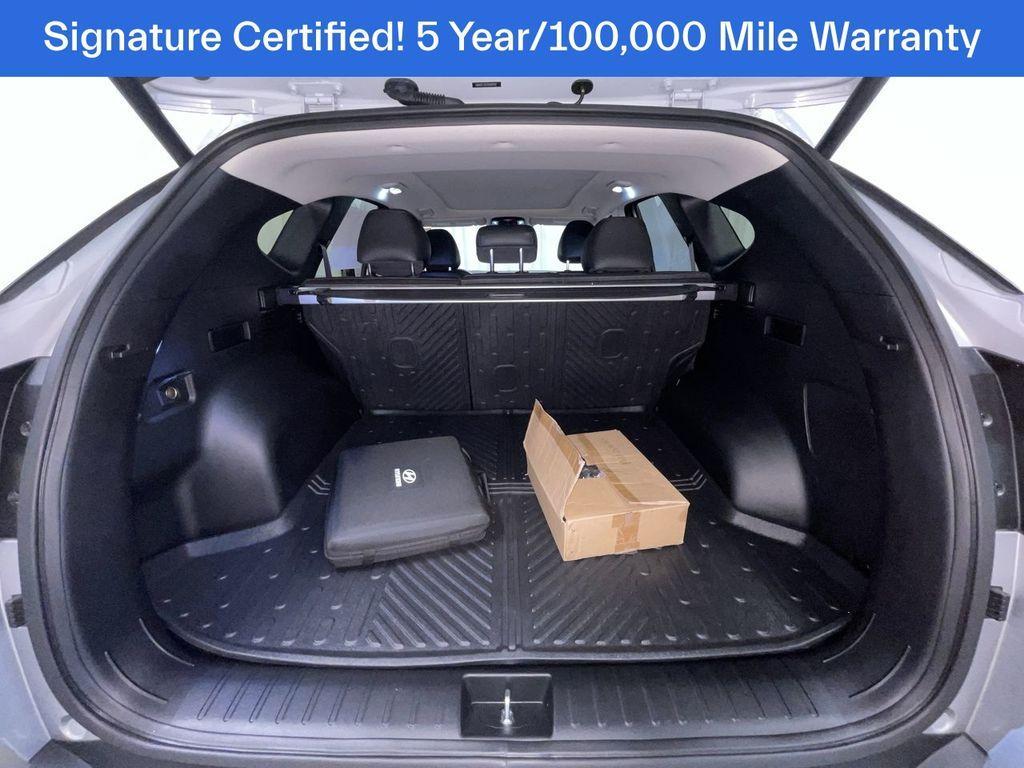 used 2025 Hyundai Tucson car, priced at $37,995