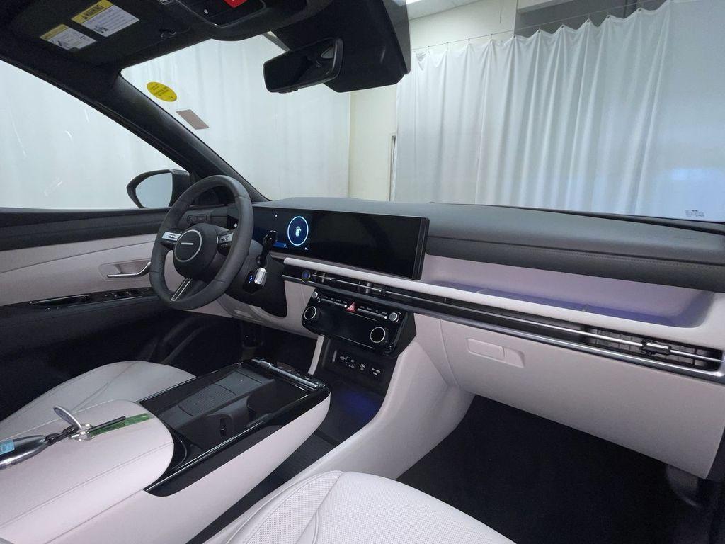 new 2025 Hyundai Tucson car, priced at $39,845