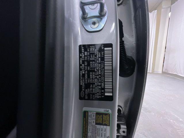 new 2025 Hyundai TUCSON Hybrid car, priced at $35,612