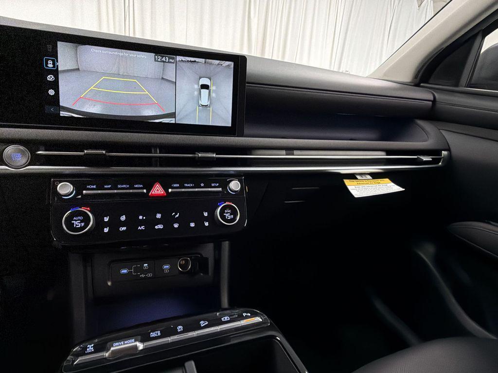 new 2026 Hyundai Tucson car, priced at $40,125