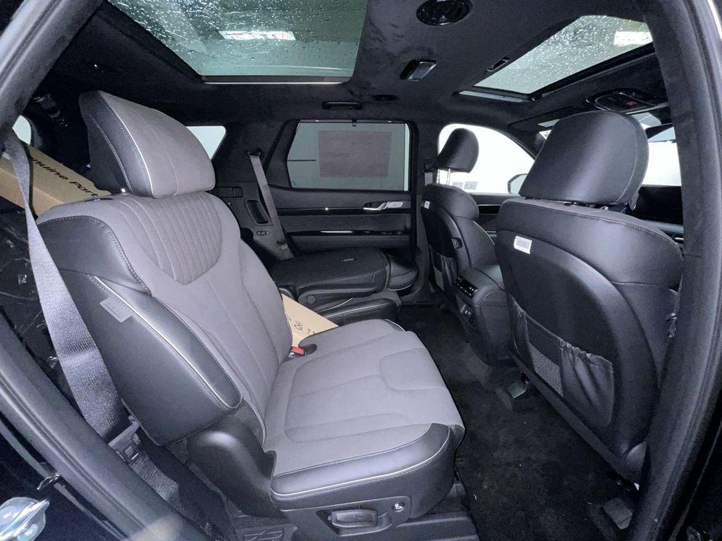 new 2025 Hyundai Palisade car, priced at $52,537
