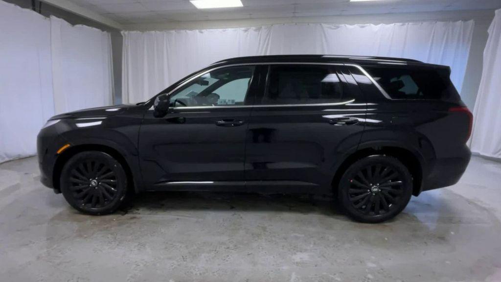 new 2025 Hyundai Palisade car, priced at $52,537