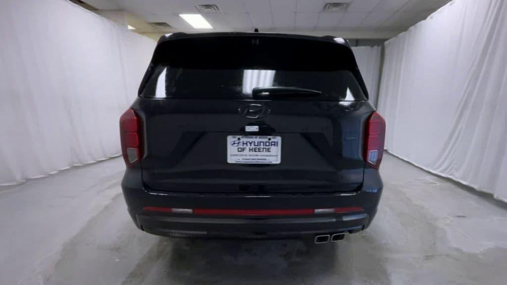 new 2025 Hyundai Palisade car, priced at $52,537