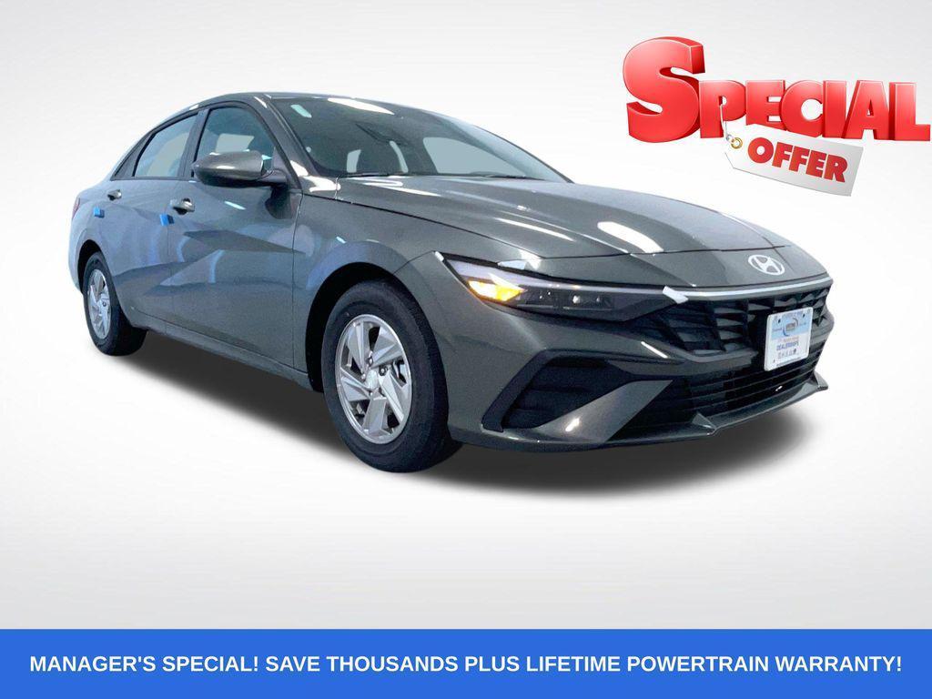 new 2025 Hyundai Elantra car, priced at $21,290
