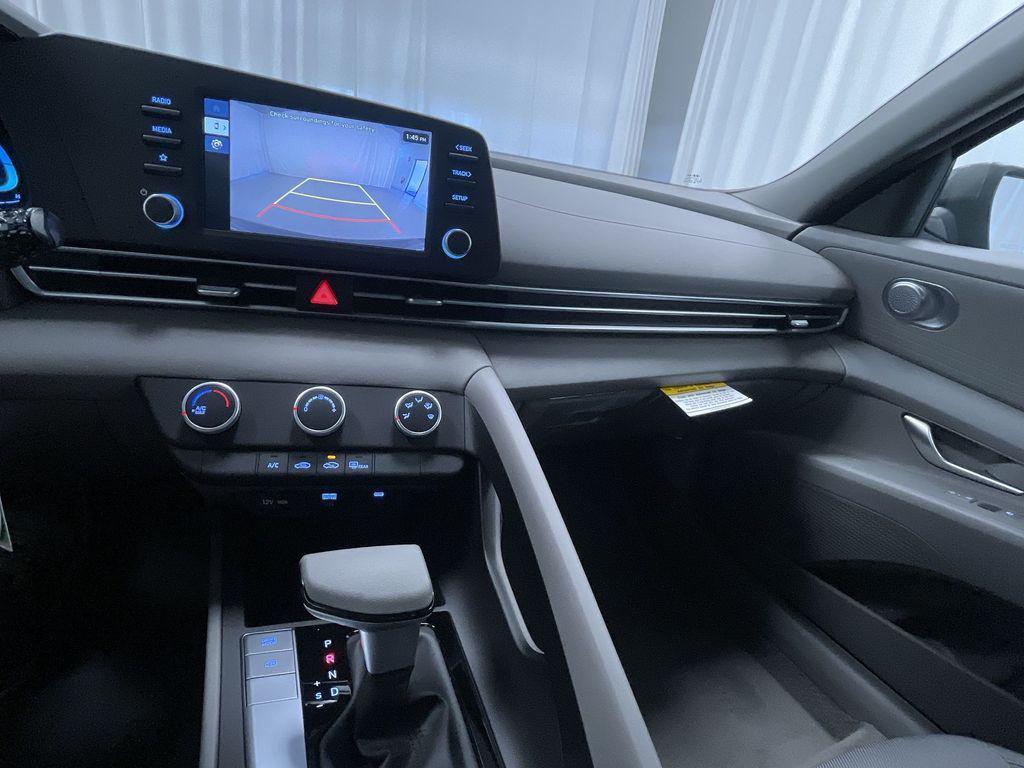 new 2025 Hyundai Elantra car, priced at $21,290