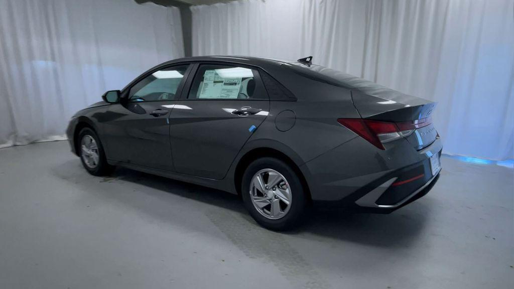 new 2025 Hyundai Elantra car, priced at $21,290