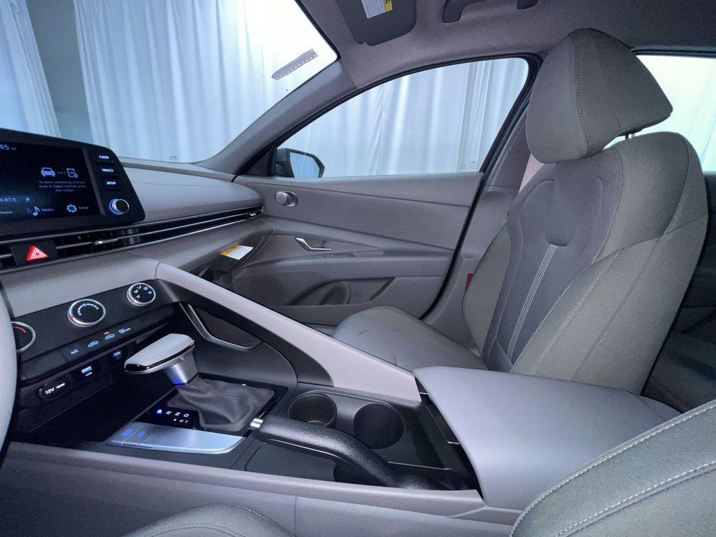 new 2025 Hyundai Elantra car, priced at $21,290