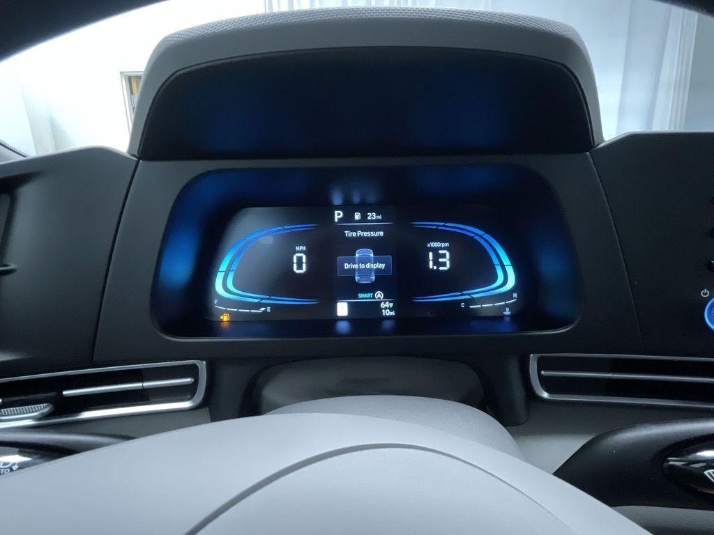new 2025 Hyundai Elantra car, priced at $21,290