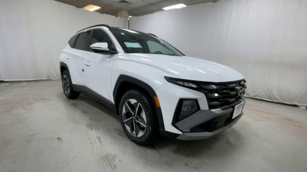 new 2025 Hyundai TUCSON Hybrid car, priced at $36,307