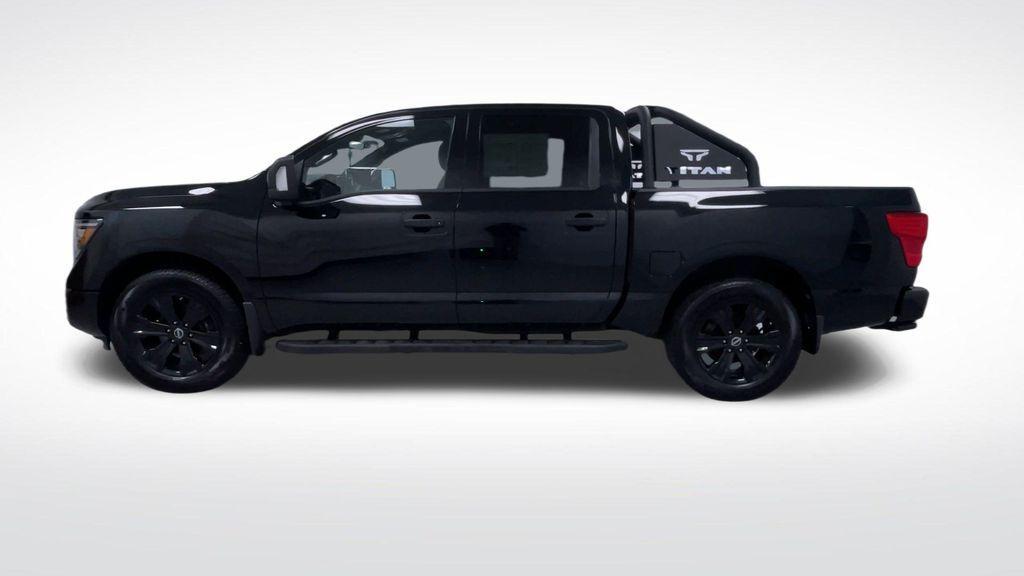 used 2023 Nissan Titan car, priced at $40,995