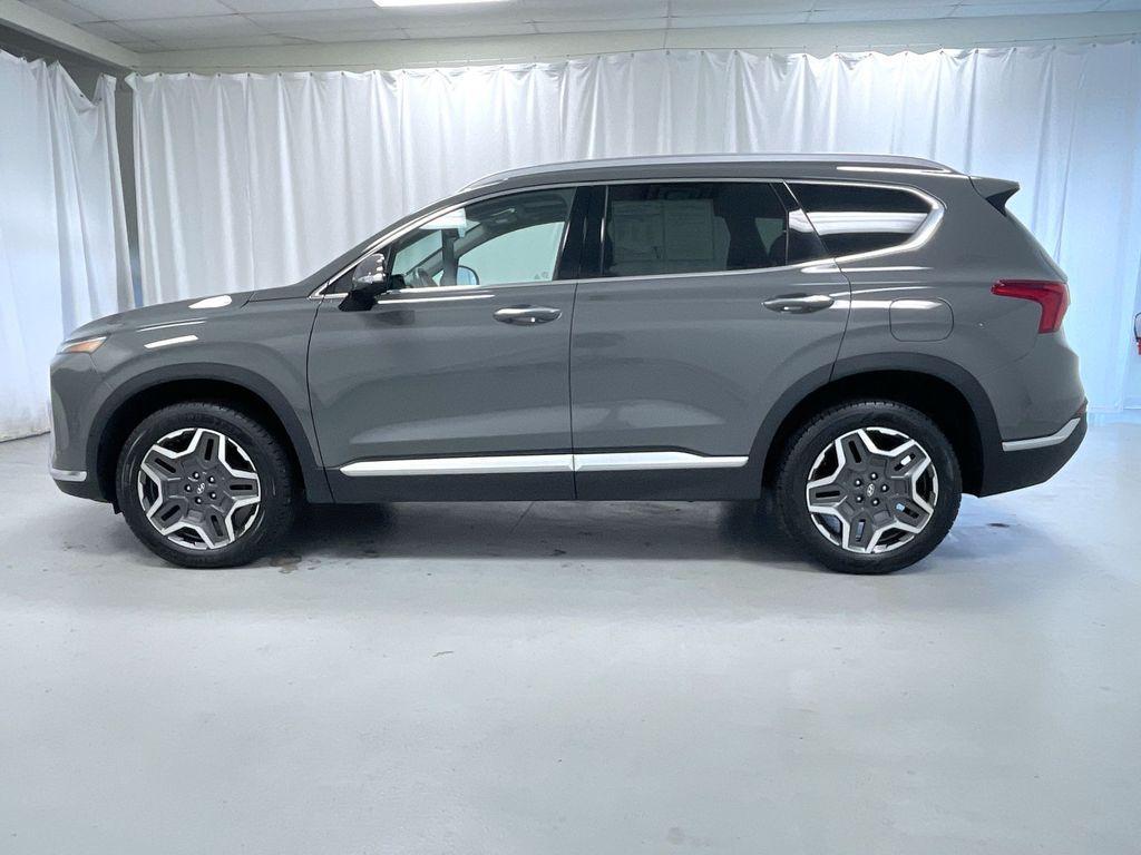 used 2022 Hyundai Santa Fe car, priced at $26,995