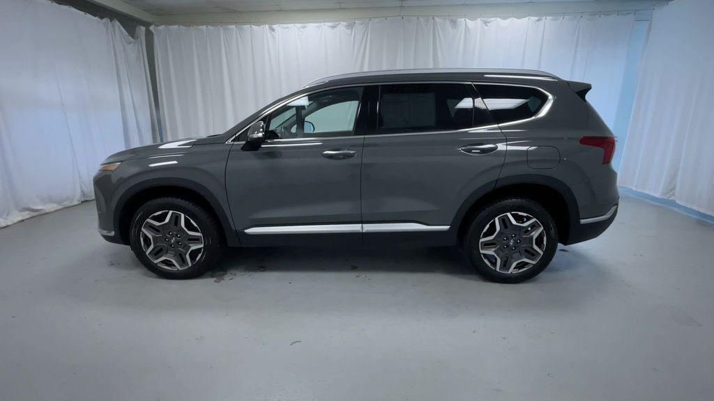 used 2022 Hyundai Santa Fe car, priced at $26,995