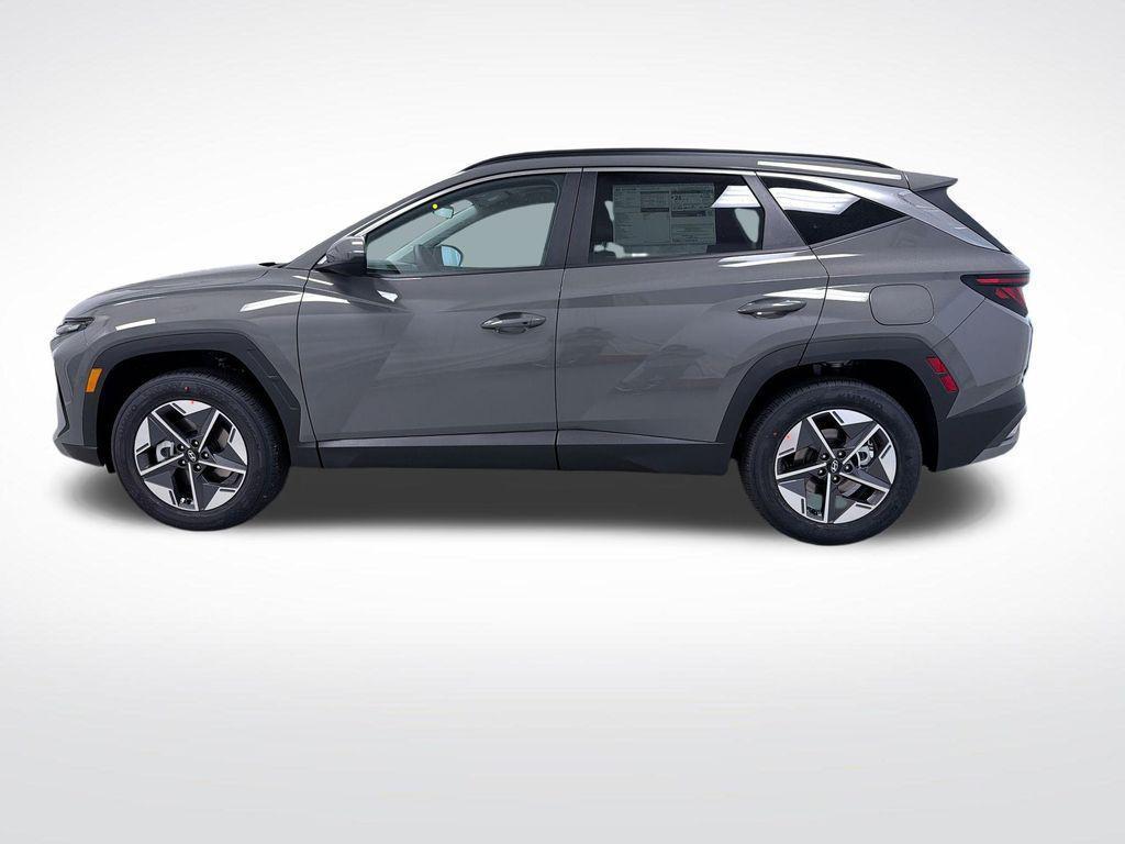 new 2026 Hyundai Tucson car, priced at $31,560