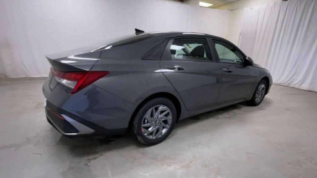 new 2025 Hyundai ELANTRA HEV car, priced at $24,463