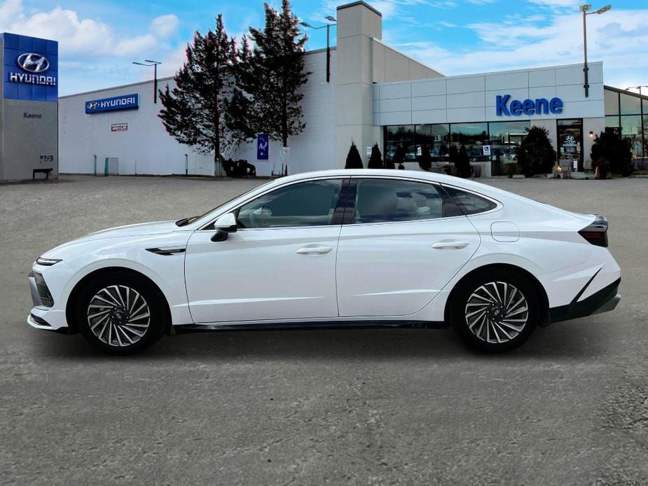 new 2024 Hyundai Sonata Hybrid car, priced at $30,728