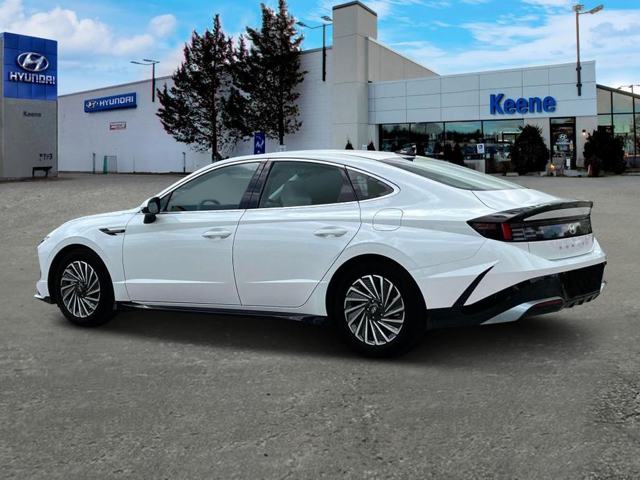 new 2024 Hyundai Sonata Hybrid car, priced at $30,728