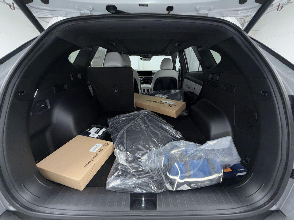 new 2026 Hyundai Tucson car, priced at $40,085