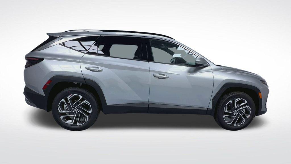 new 2026 Hyundai Tucson car, priced at $40,085