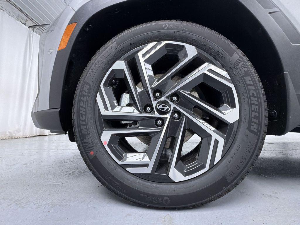 new 2026 Hyundai Tucson car, priced at $40,085