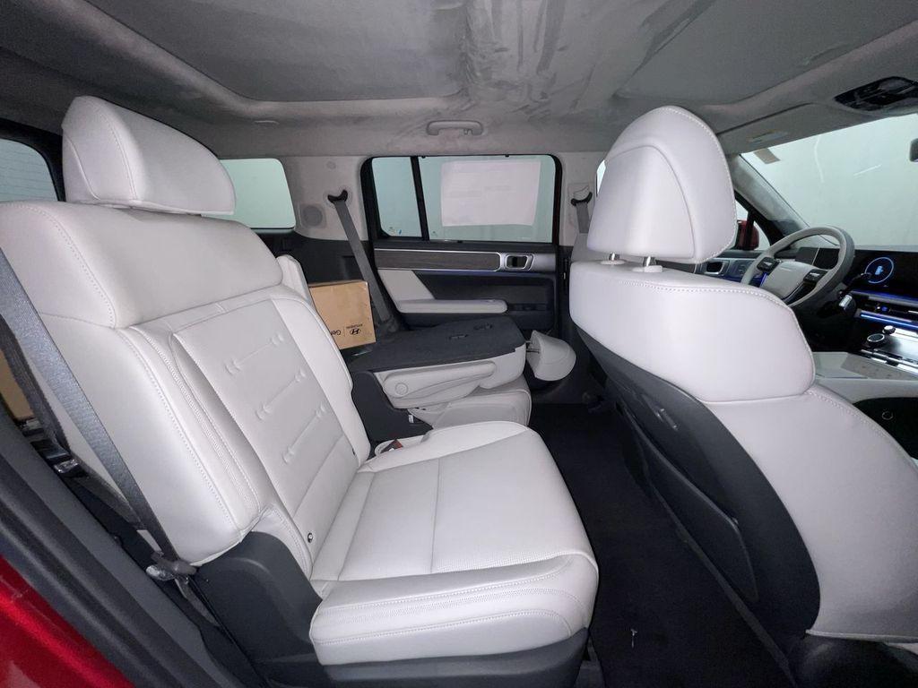 new 2025 Hyundai SANTA FE HEV car, priced at $49,109