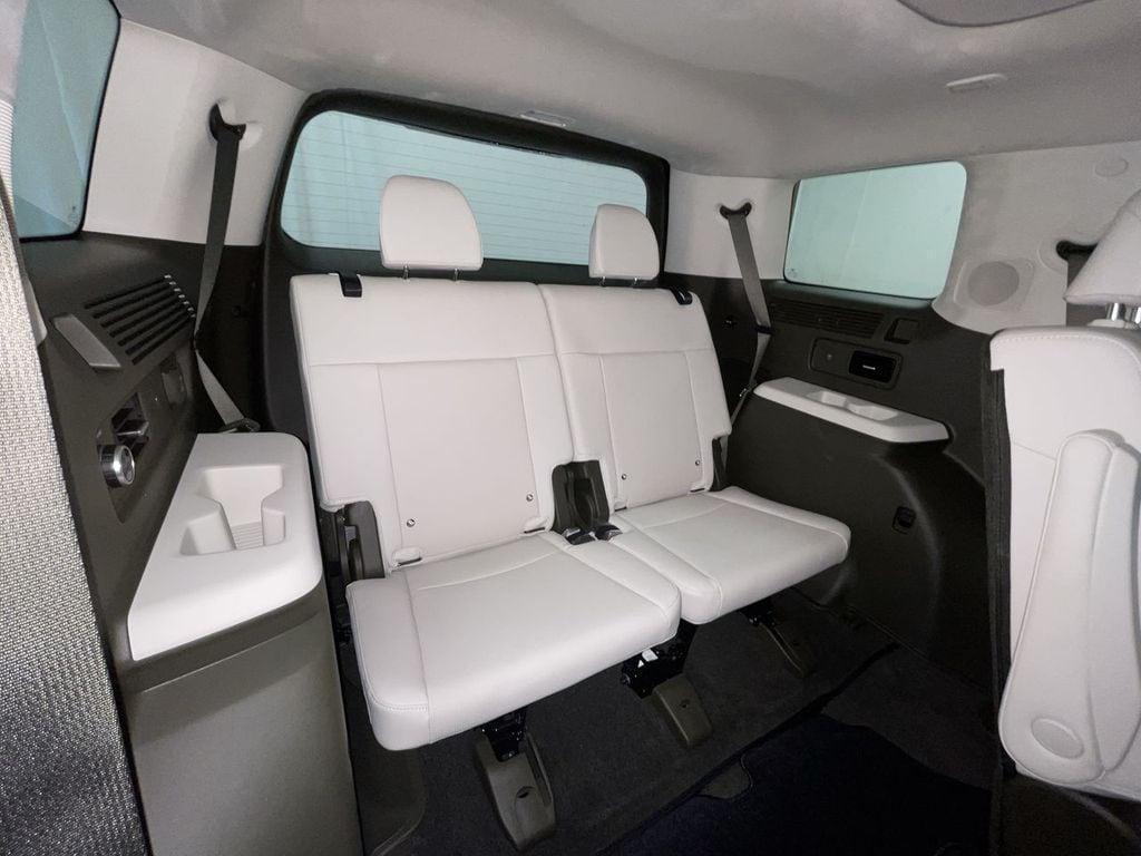 used 2024 Hyundai Santa Fe car, priced at $43,995
