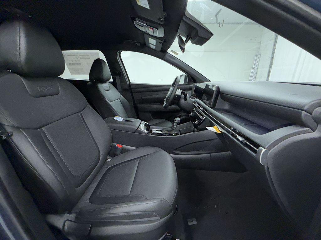 new 2026 Hyundai Tucson car, priced at $33,915