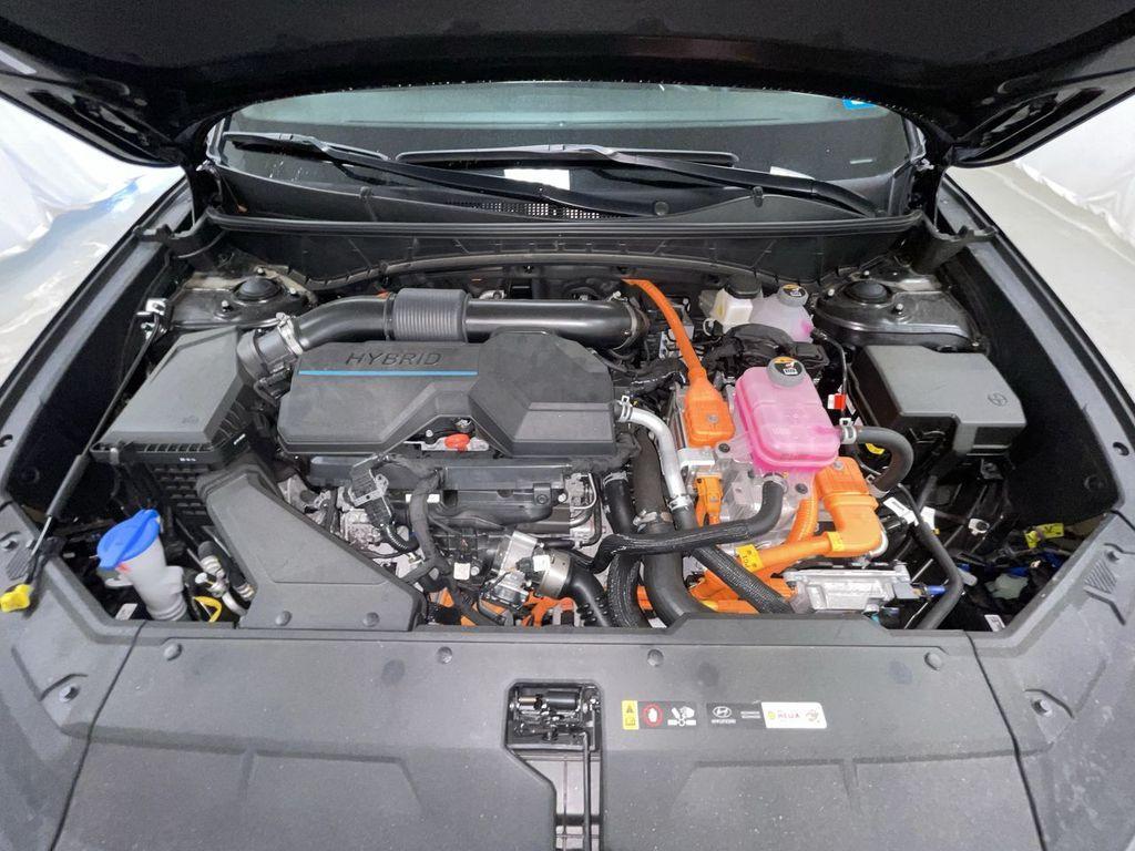 used 2024 Hyundai TUCSON Hybrid car, priced at $33,995