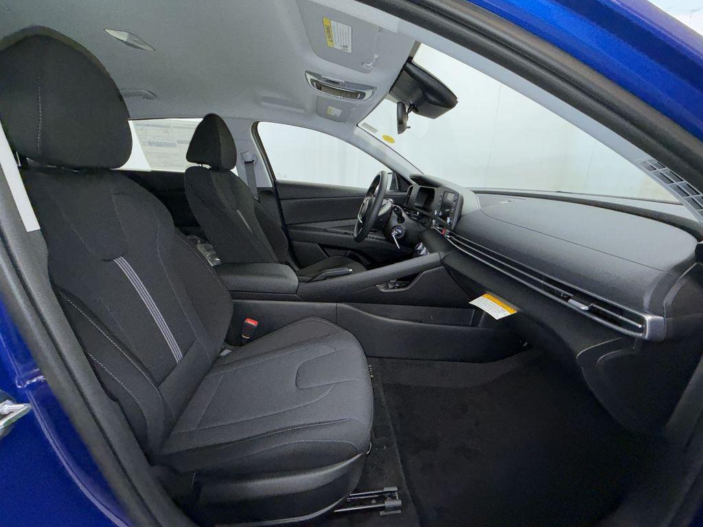 new 2025 Hyundai Elantra car, priced at $21,260