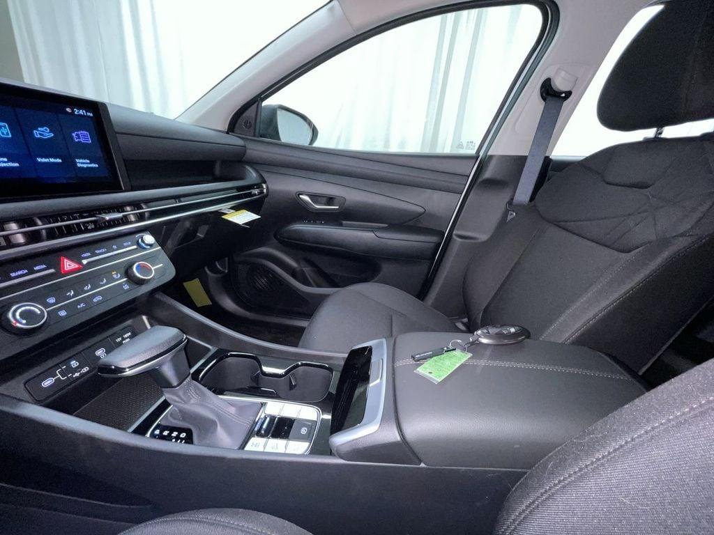 new 2025 Hyundai Tucson car, priced at $29,494