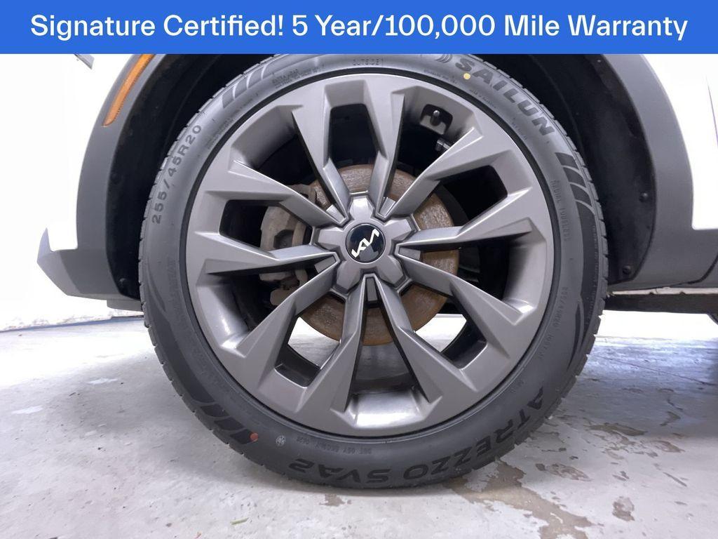 used 2023 Kia Sorento car, priced at $35,995