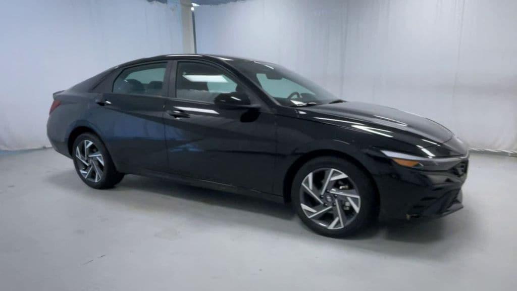 used 2025 Hyundai Elantra car, priced at $22,995