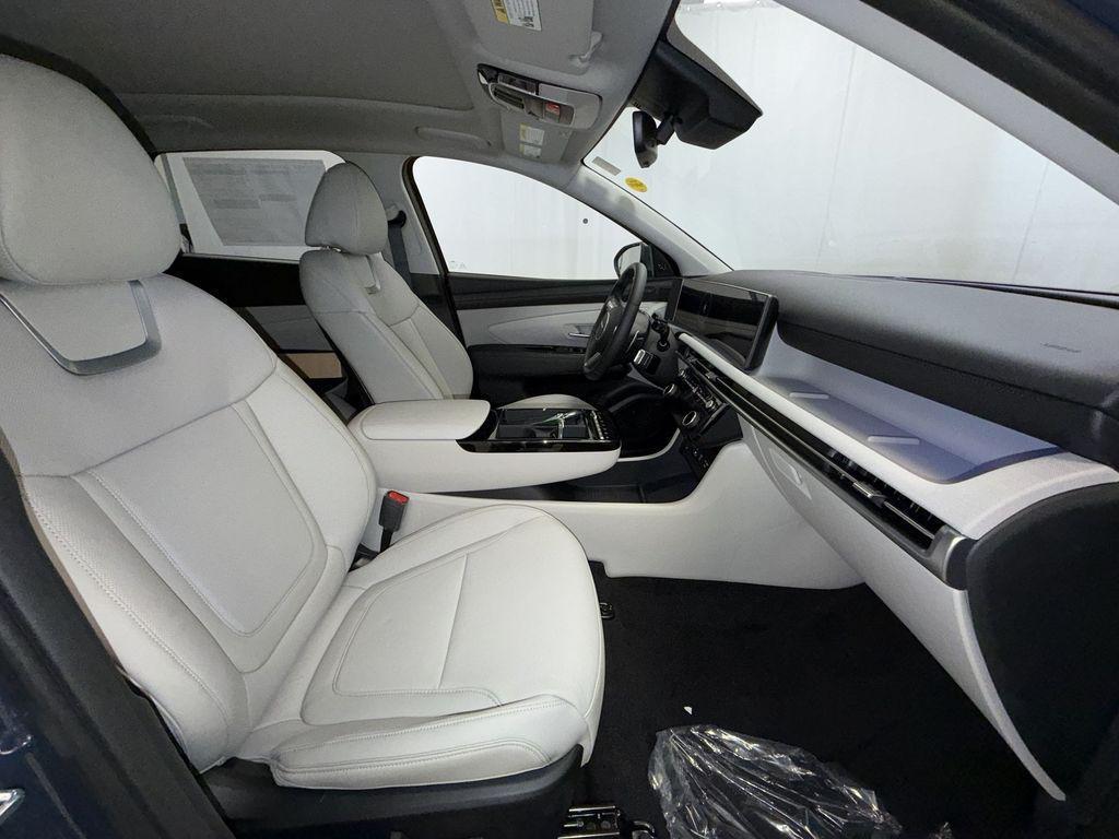 new 2026 Hyundai Tucson car, priced at $40,125