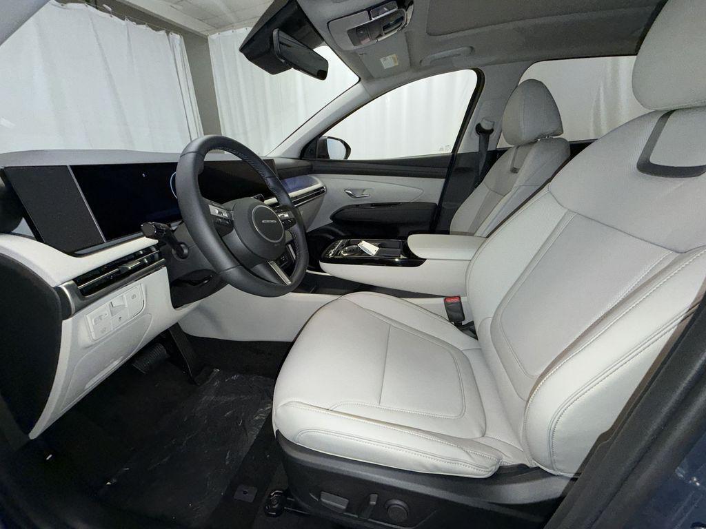 new 2026 Hyundai Tucson car, priced at $40,125