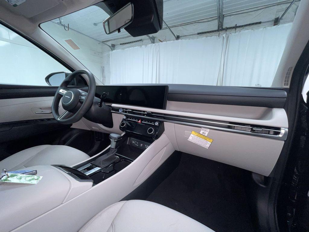 new 2026 Hyundai Tucson car, priced at $31,480