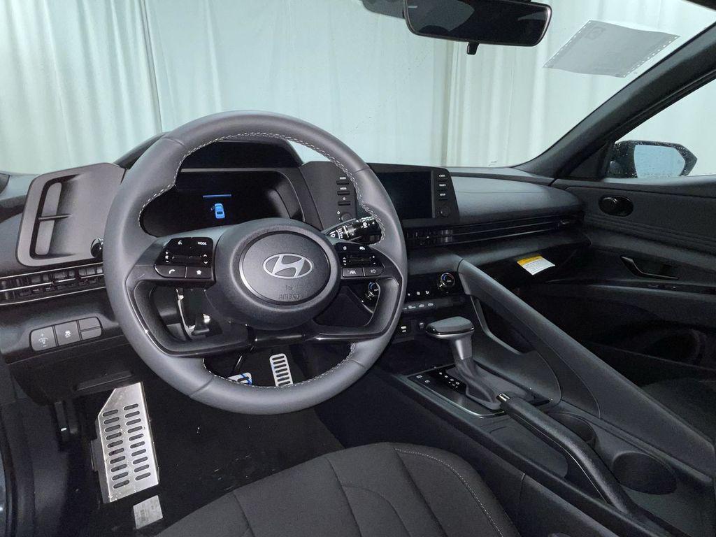 new 2025 Hyundai Elantra car, priced at $23,237