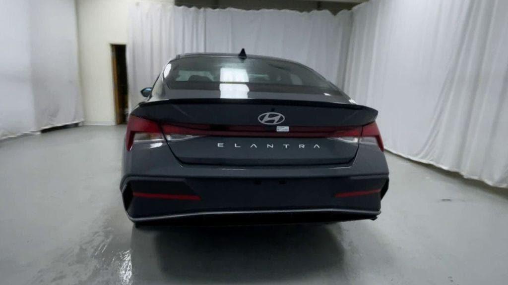 new 2025 Hyundai Elantra car, priced at $23,237