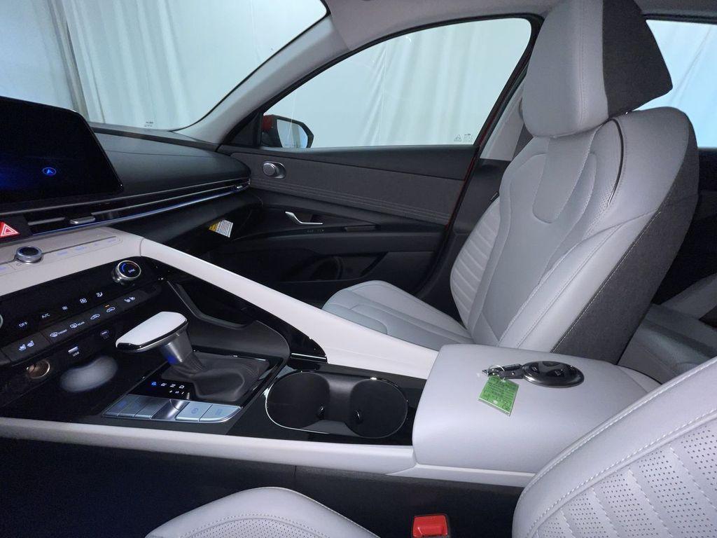 new 2025 Hyundai ELANTRA HEV car, priced at $30,560