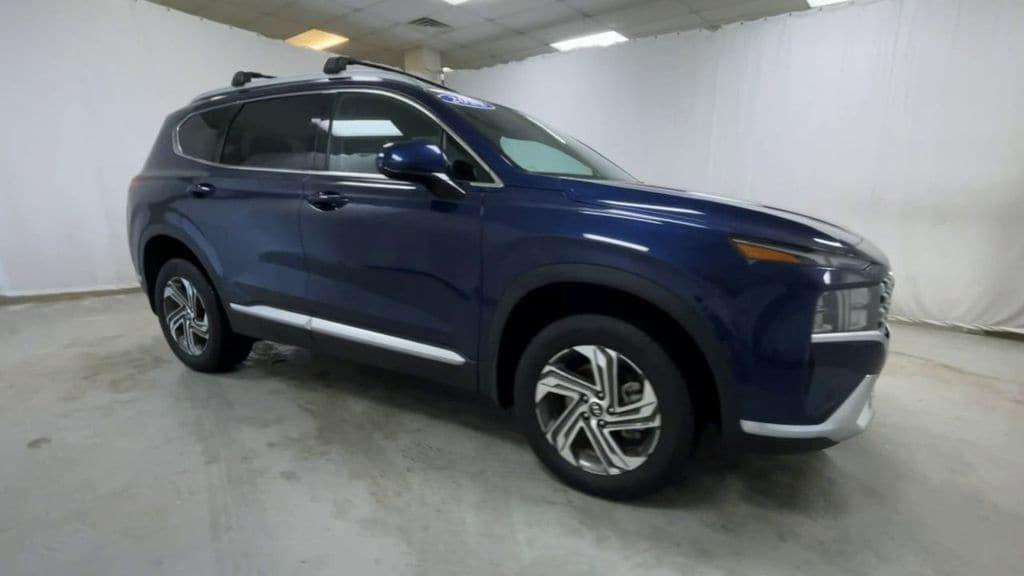 used 2022 Hyundai Santa Fe car, priced at $27,495