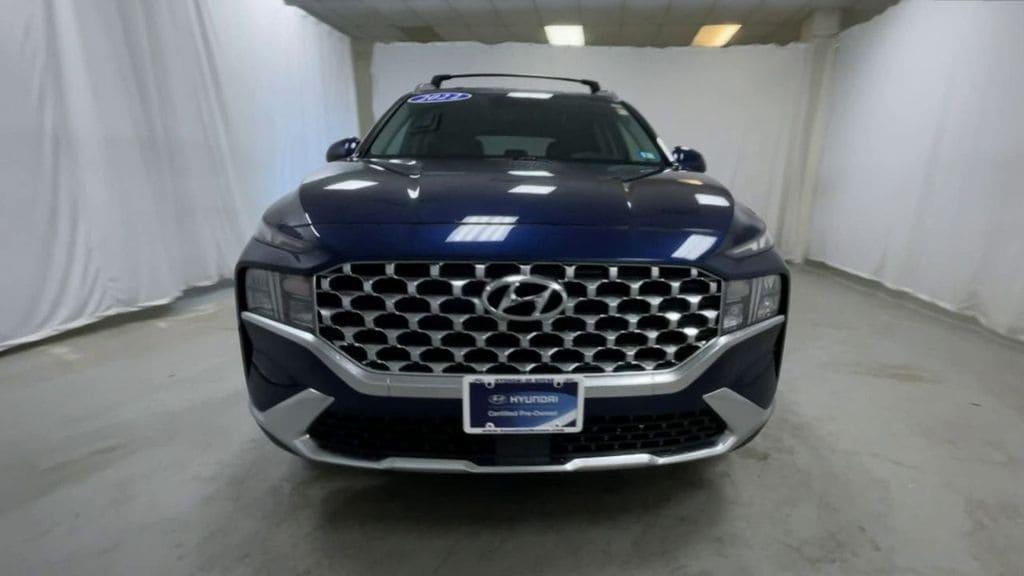 used 2022 Hyundai Santa Fe car, priced at $27,495