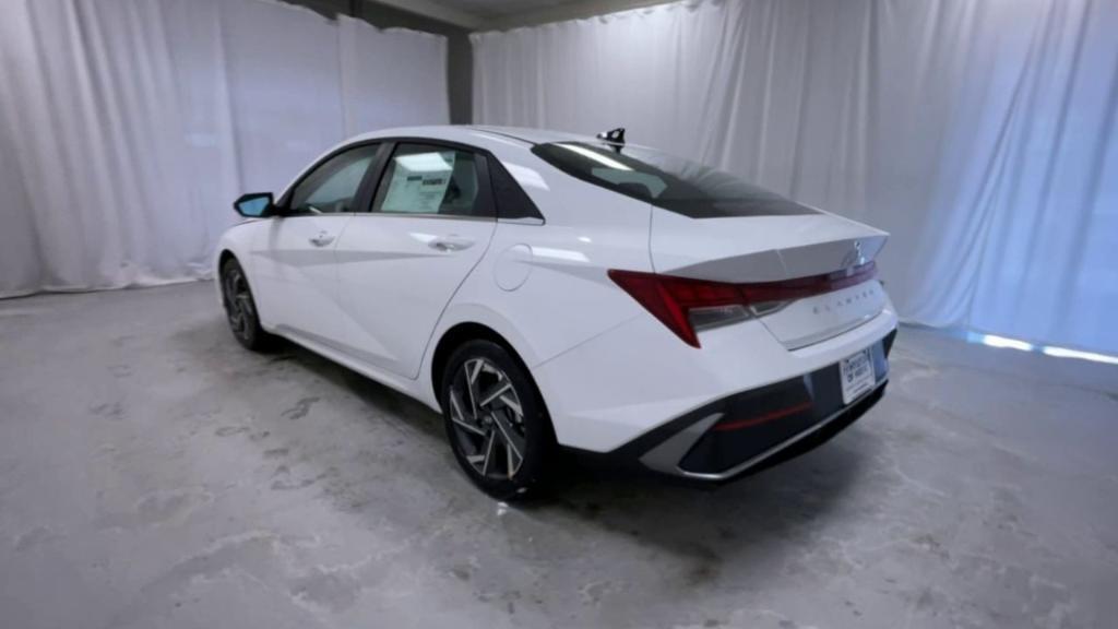 new 2025 Hyundai Elantra car, priced at $26,541